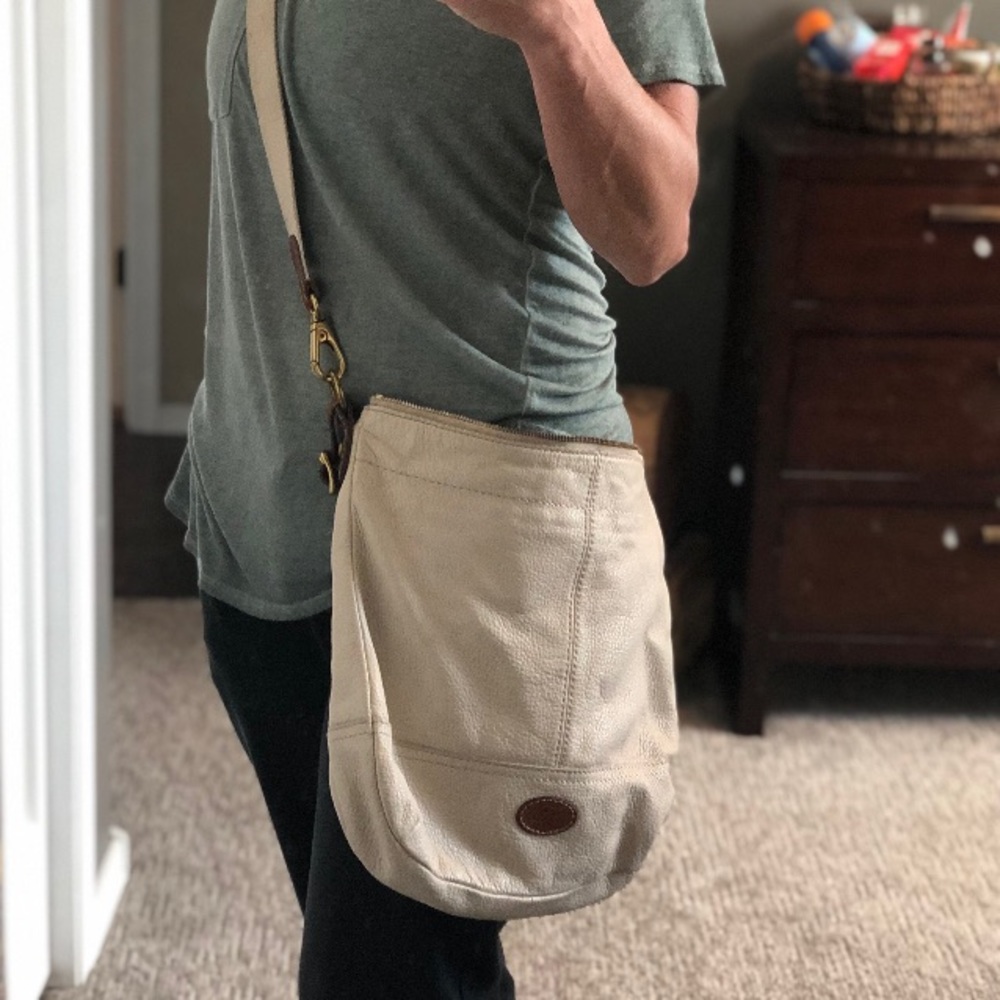 FOSSIL PURSE - Picture 2 of 4